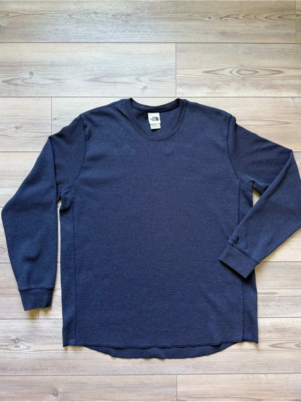 The North Face Men’s All Season Waffle Knit Thermal Shirt Navy Size XXL